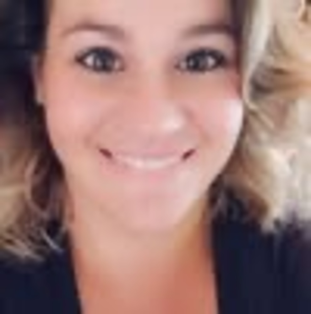 Meet your Posher, Kristen